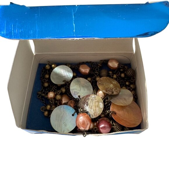 Layered Avon Necklace & Earrings Set With Shell Accents Jewelry In Box Vintage - Picture 13 of 16